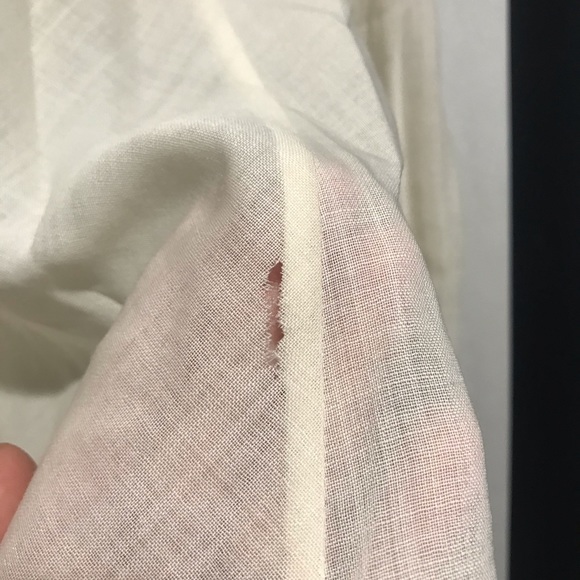 Authentic Chloe Sheer Creme Top - Picture 9 of 9